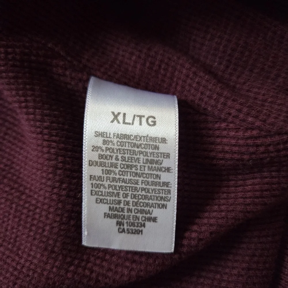 Vintage Aeropostale Hoodie XL Maroon Zip Up‎ Logo Y2K Varsity Style Sweatshirt